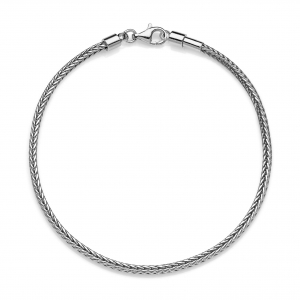 Silver bracelet with foxtail.