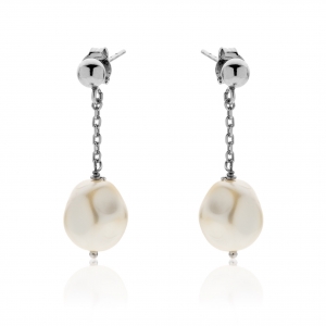 Silver earrings with crystal pearls